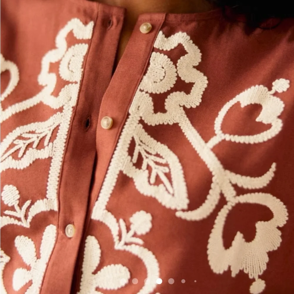 Elegant Rust Floral Blouse - Picture 3 of 10